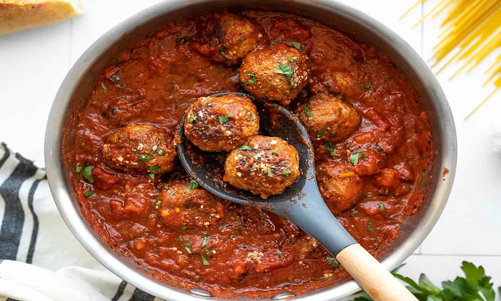 How Long to Cook Meatballs in Oven?